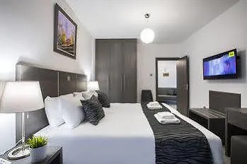 Hotell Petrou Bros *