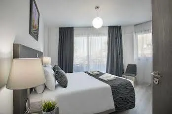 Hotell Petrou Bros *