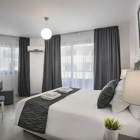 Petrou Bros Hotell