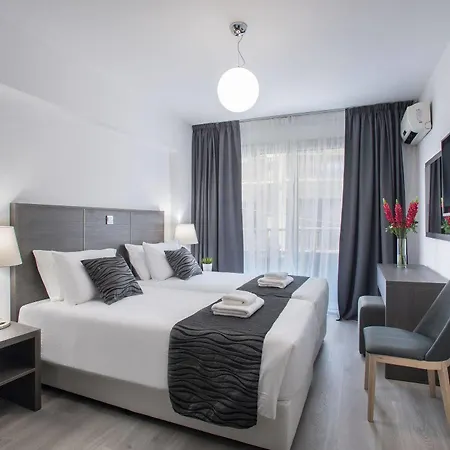 Hotell Petrou Bros
