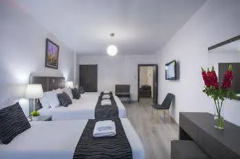 Hotell Petrou Bros *