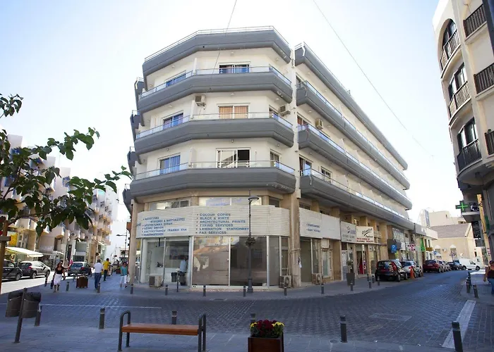 Petrou Bros Hotell *