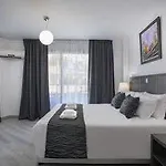 Hotel Petrou Bros *