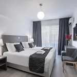 Hotel Petrou Bros
